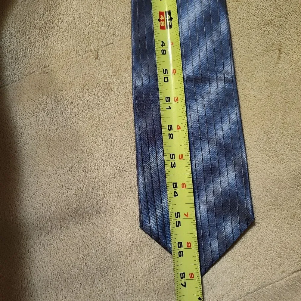 Croft & Barrow Necktie Blue Grey Made In USA 100% Silk Standard 57 x 4 NEW